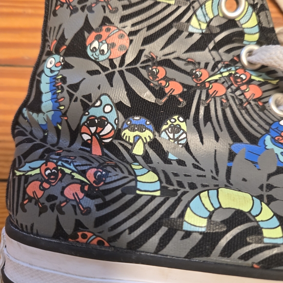 Converse All Stars With Insect Designs - Picture 4 of 6